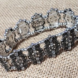 Ophelia plunder bracelet